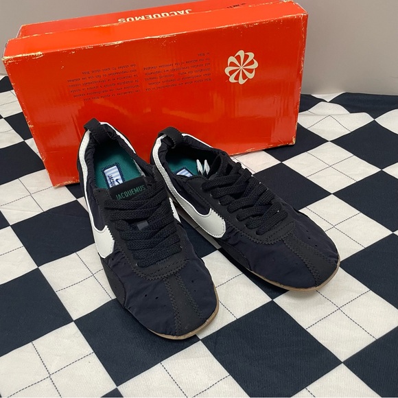 Nike Shoes - 💥💥💥 Nike x Jacquemus Women’s Black Sneakers 🌈🌈🌈